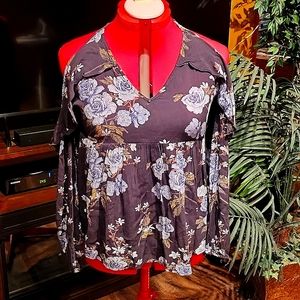 American Eagle Outfitters Floral Top